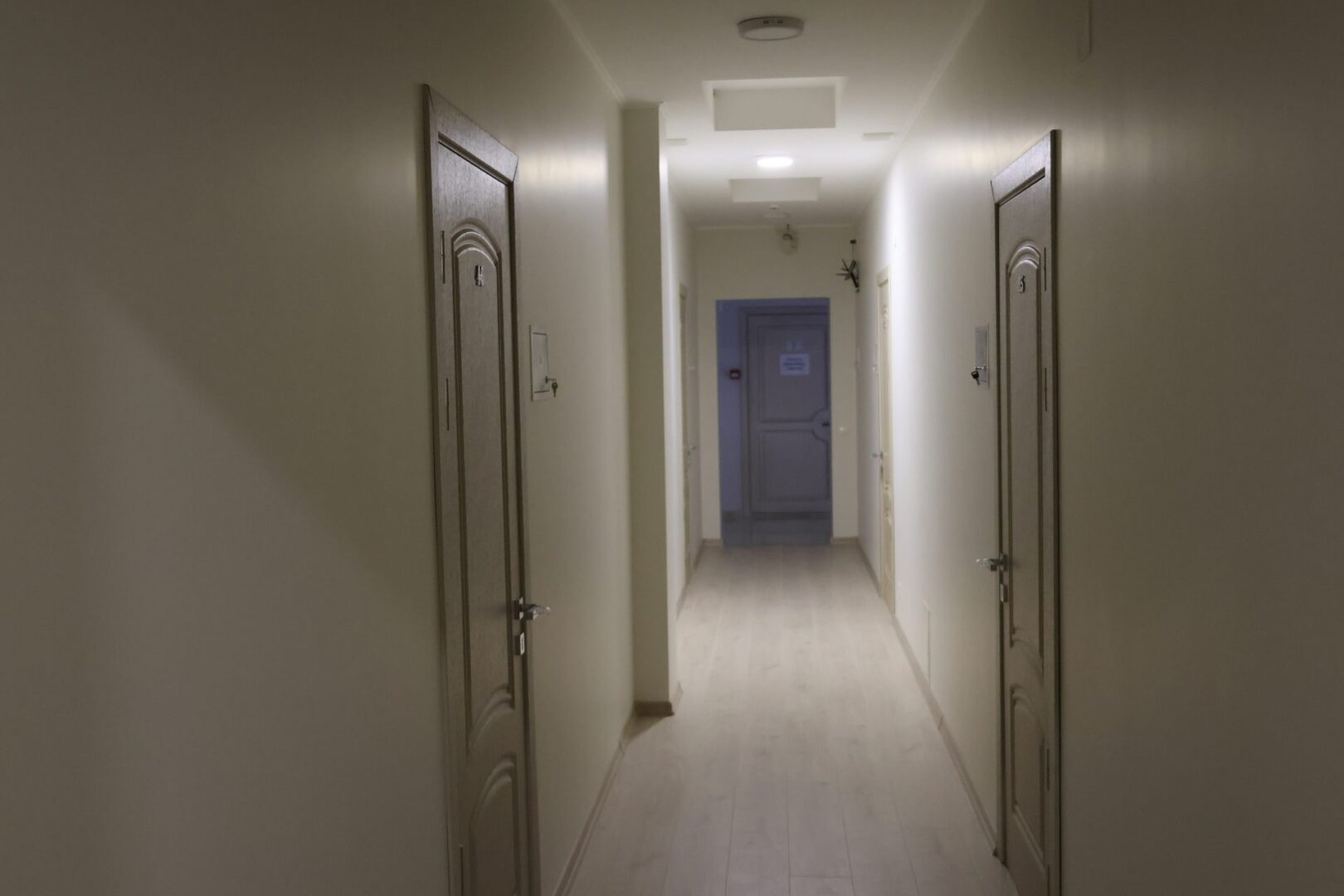 gallery img