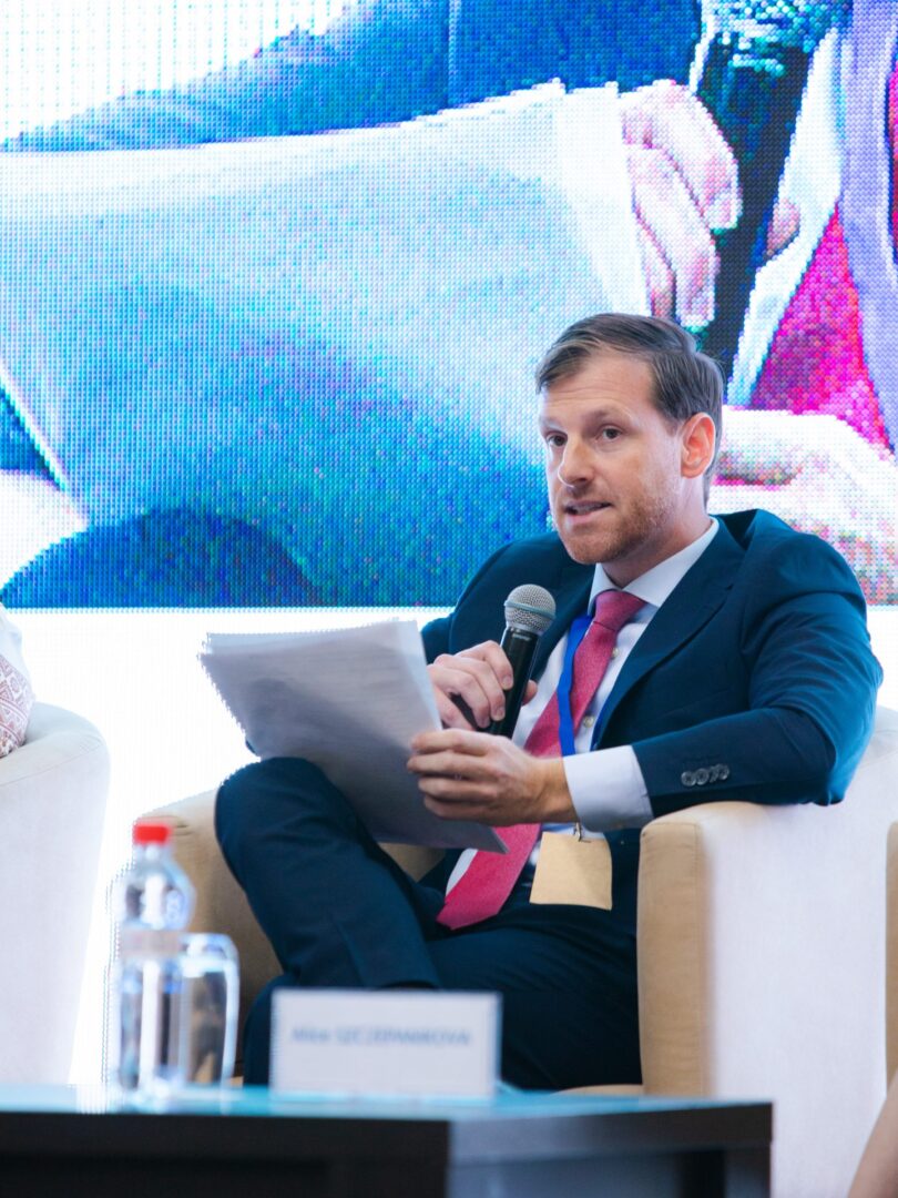 gallery img