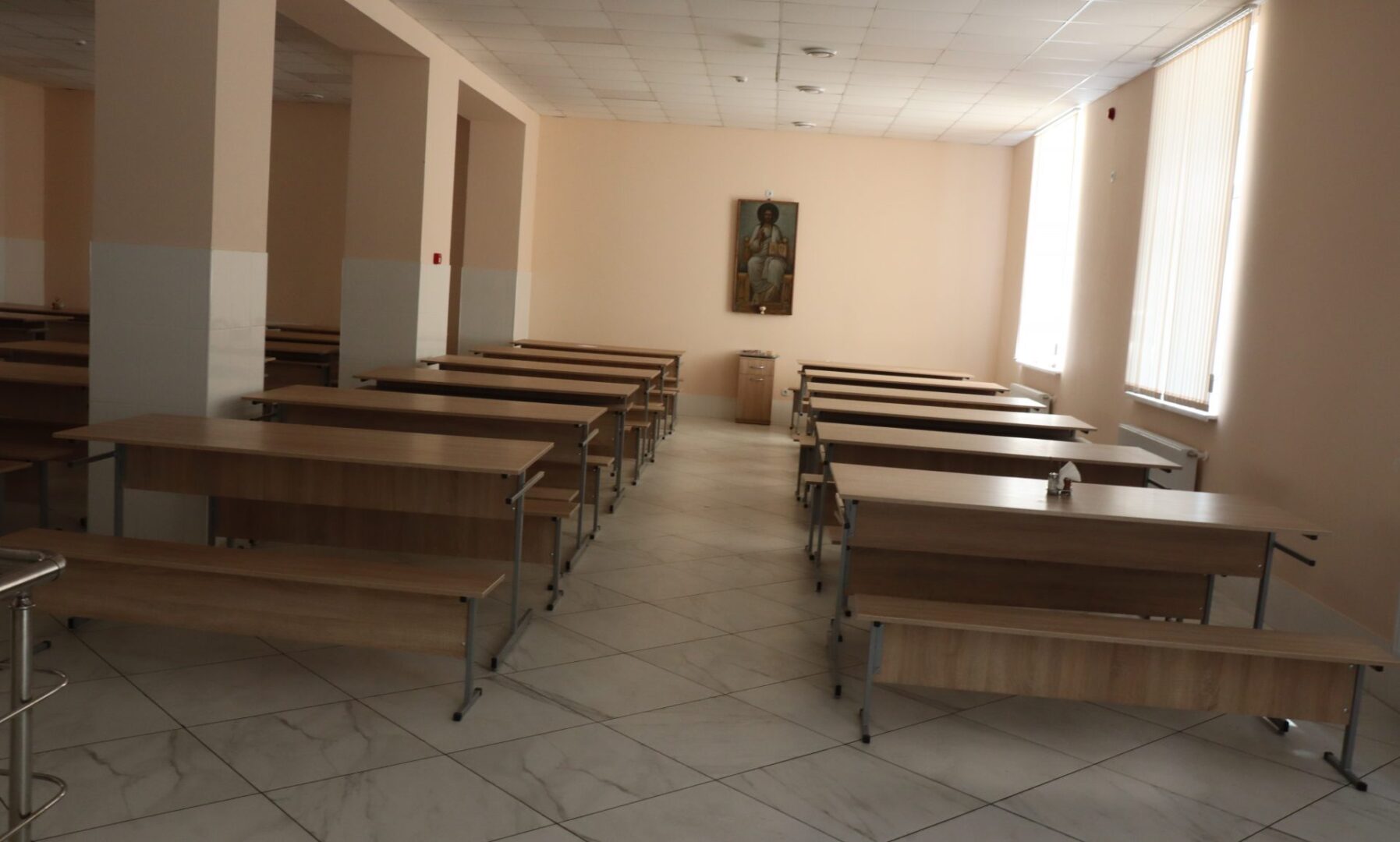 gallery img