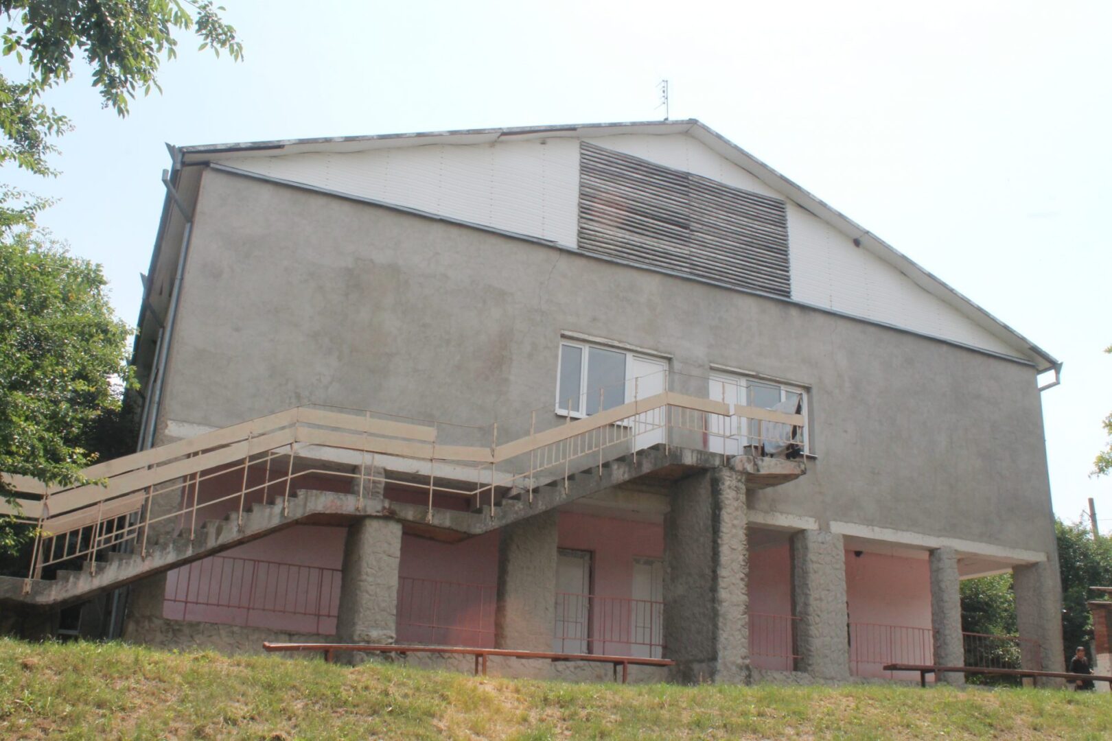 gallery img
