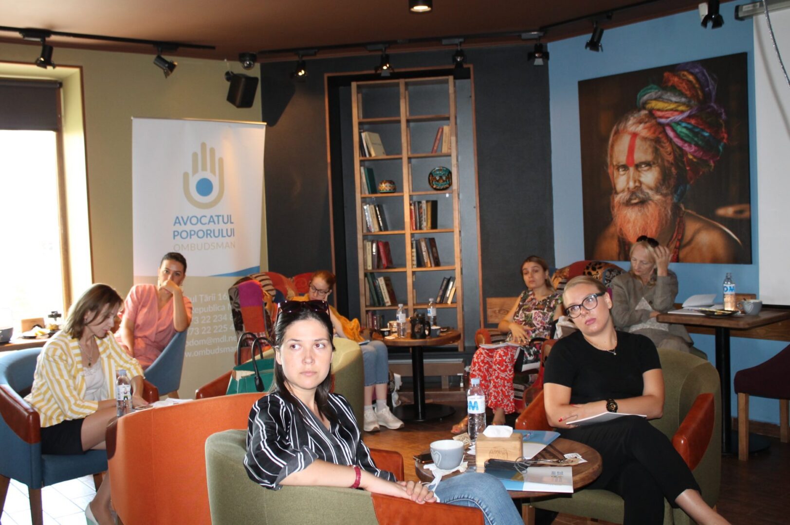 gallery img
