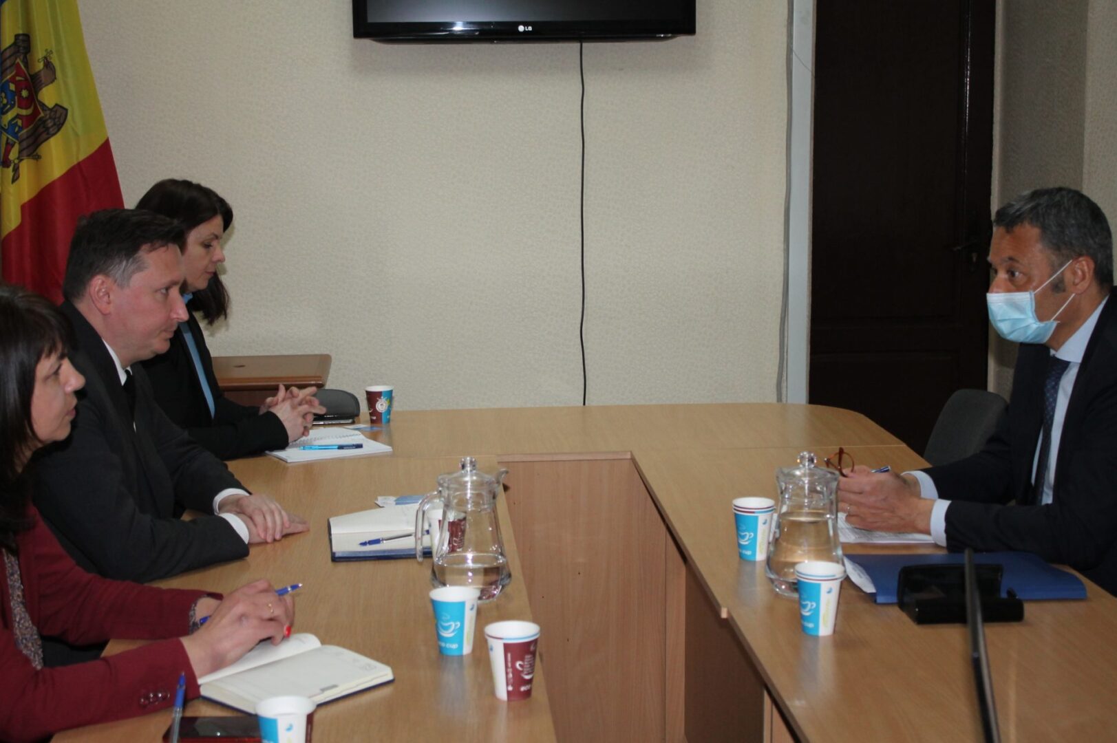 gallery img