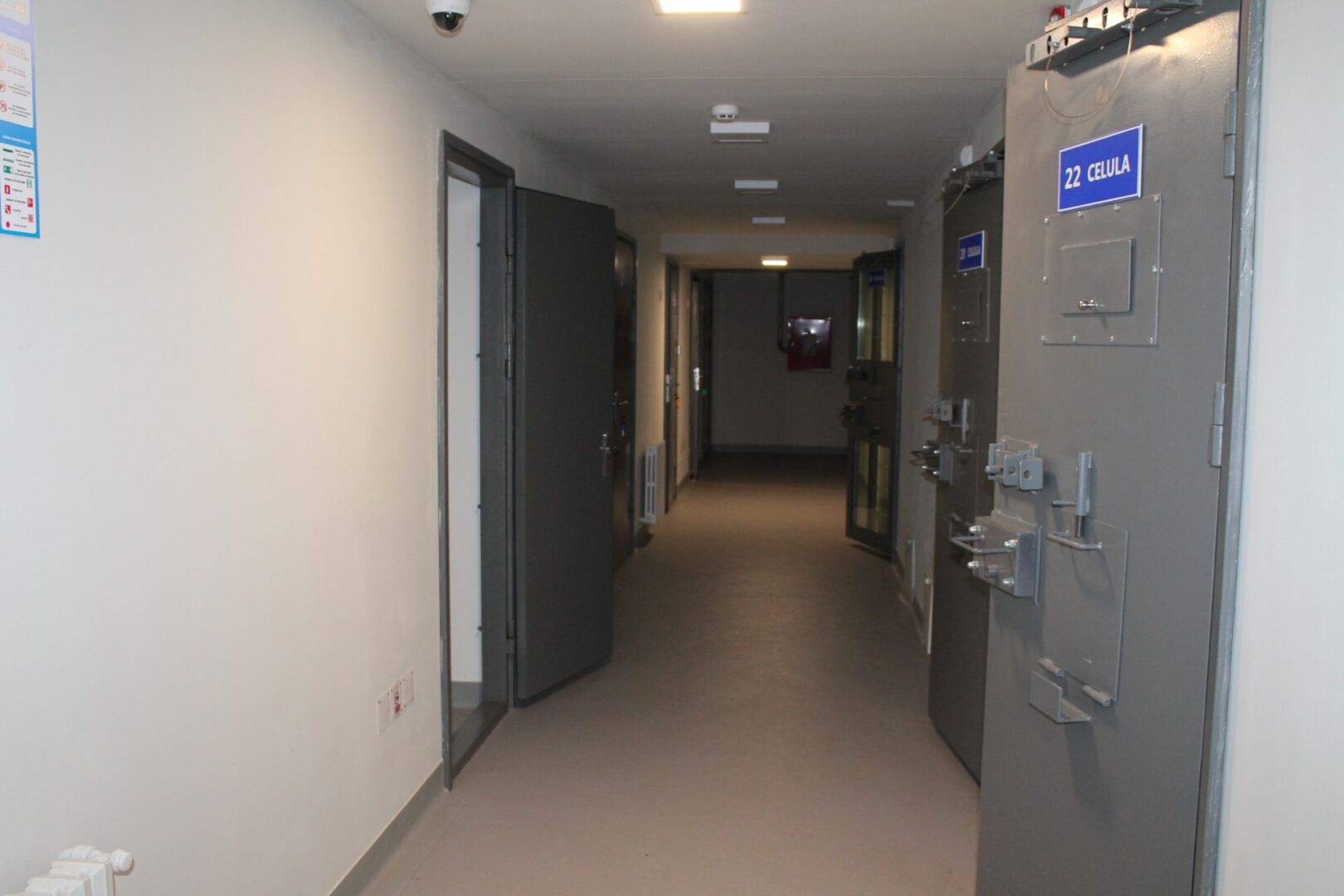 gallery img